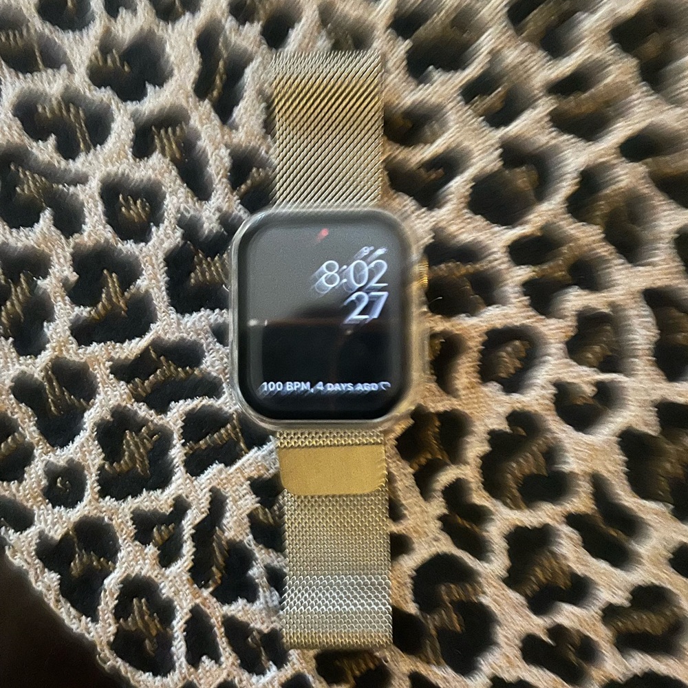 Series 7 Gold stainless watch with gold Milanese band. Perfect condition.